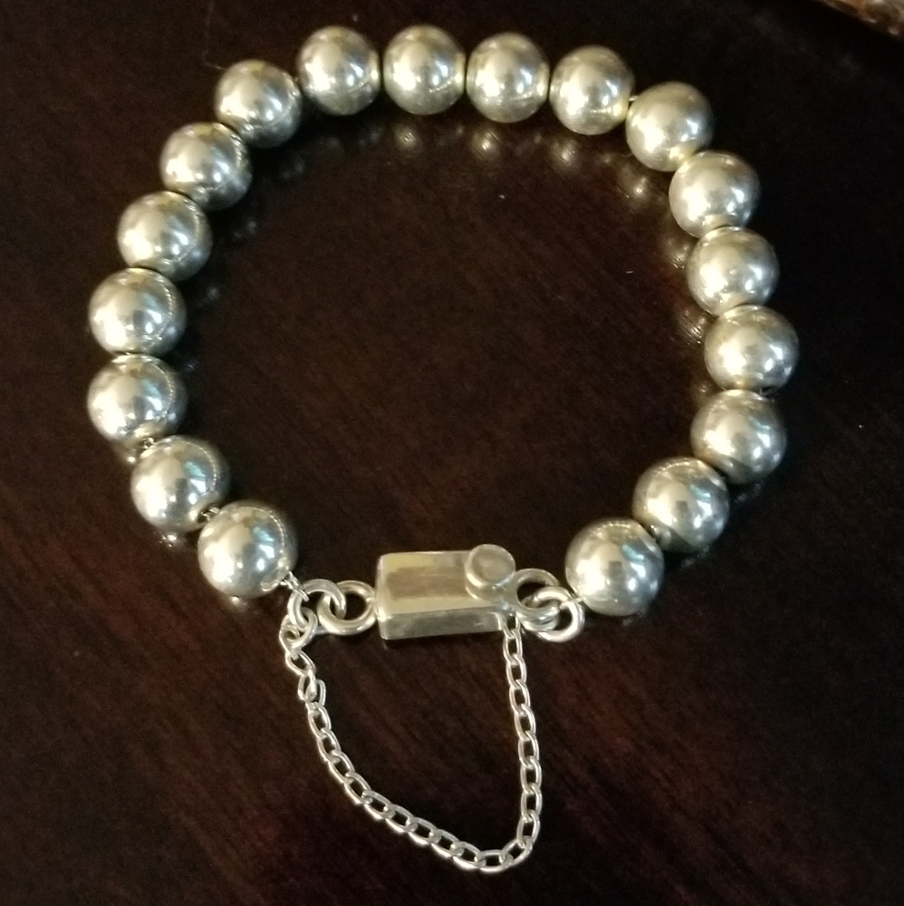 Silpada Sterling Silver Bracelet - Picture 5 of 12